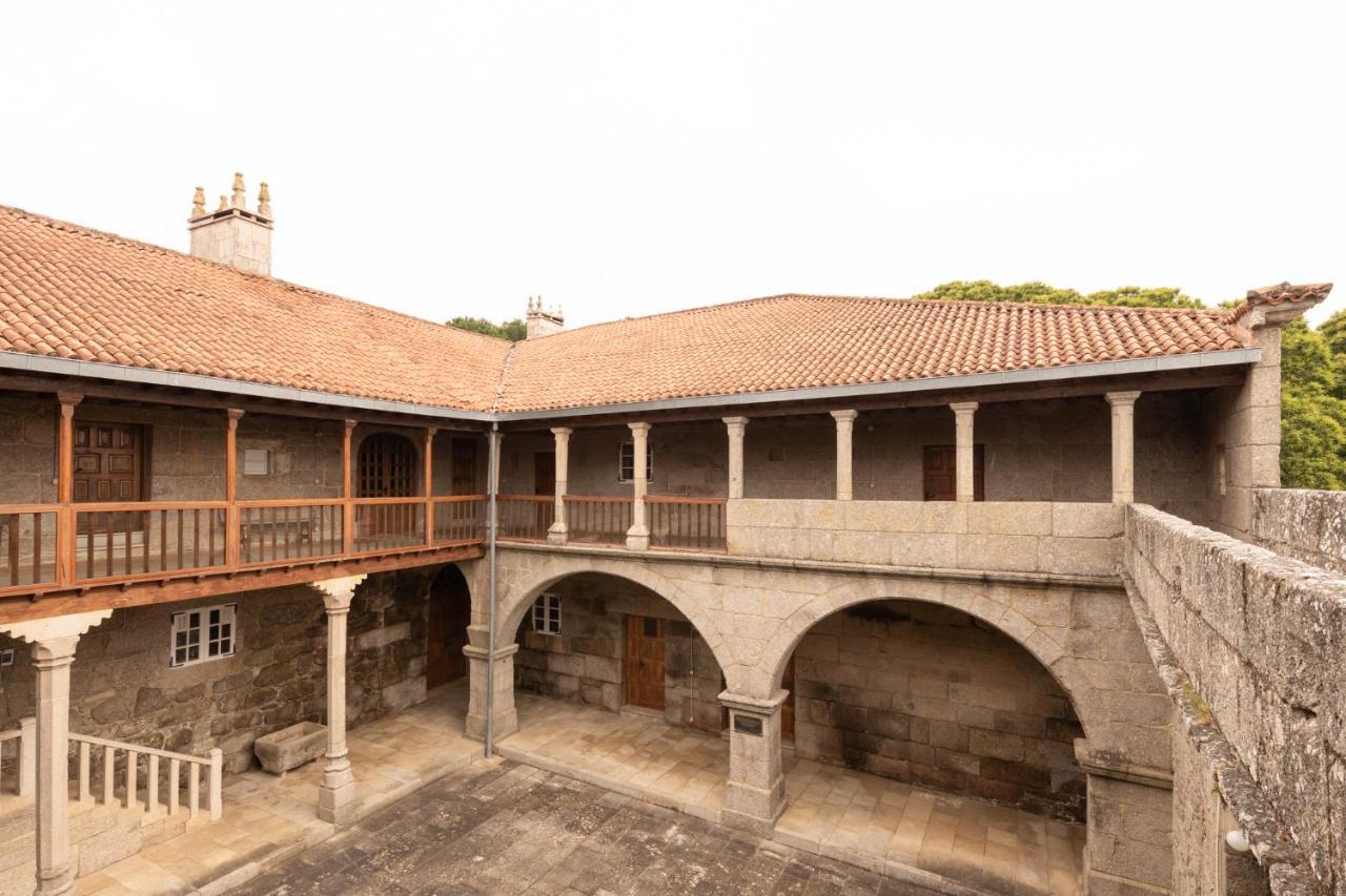 Villa Pazo De San Pedro De Bembibre à Taboada Extérieur photo